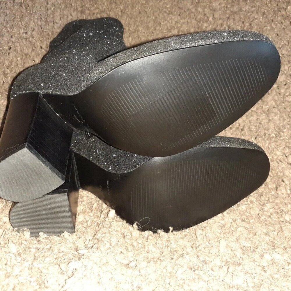 KENDALL & KYLIE-Hailey Sparkly Glitter Sock Bootie -Sz 8.5-NWOB Retail 175.00 - Picture 6 of 6
